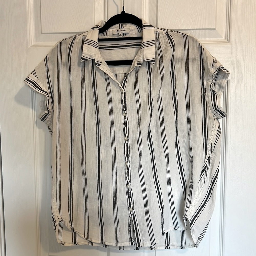 Madewell linen striped navy and white short sleeved button up